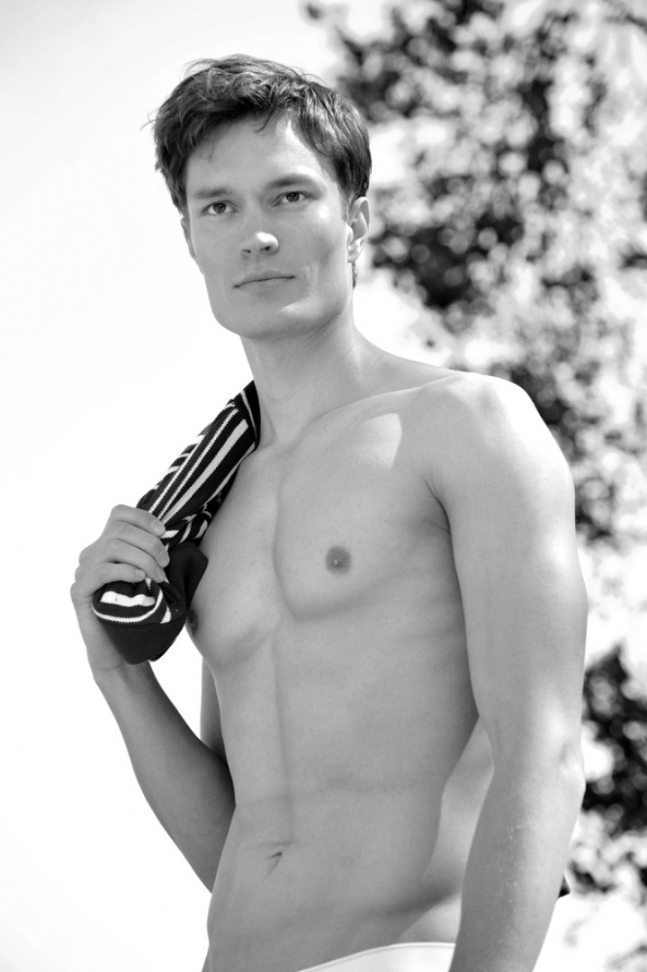 Model - MIKA - Picture #2