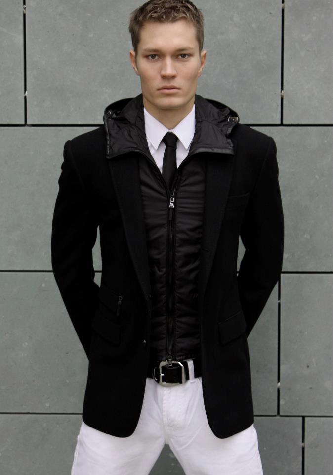 Model - MIKA - Picture #6