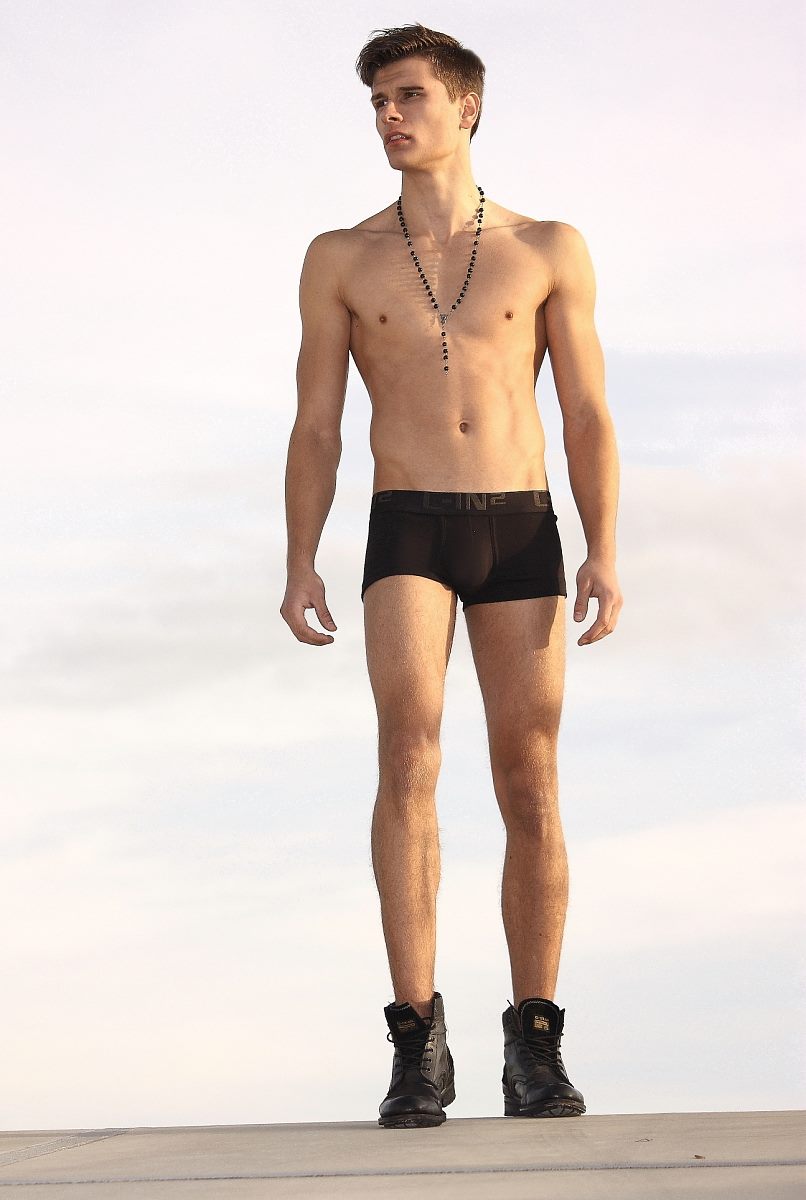 Model - DENIZ - Picture #7