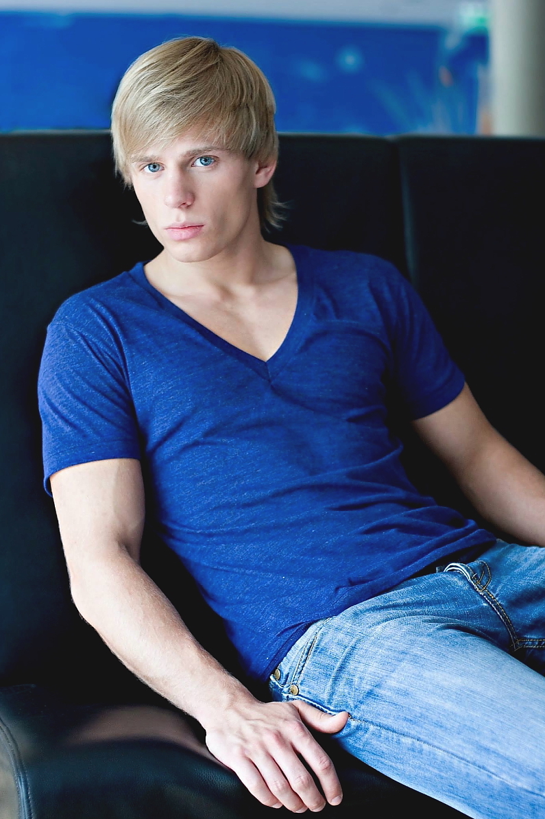 Model - SIMON - Picture #15