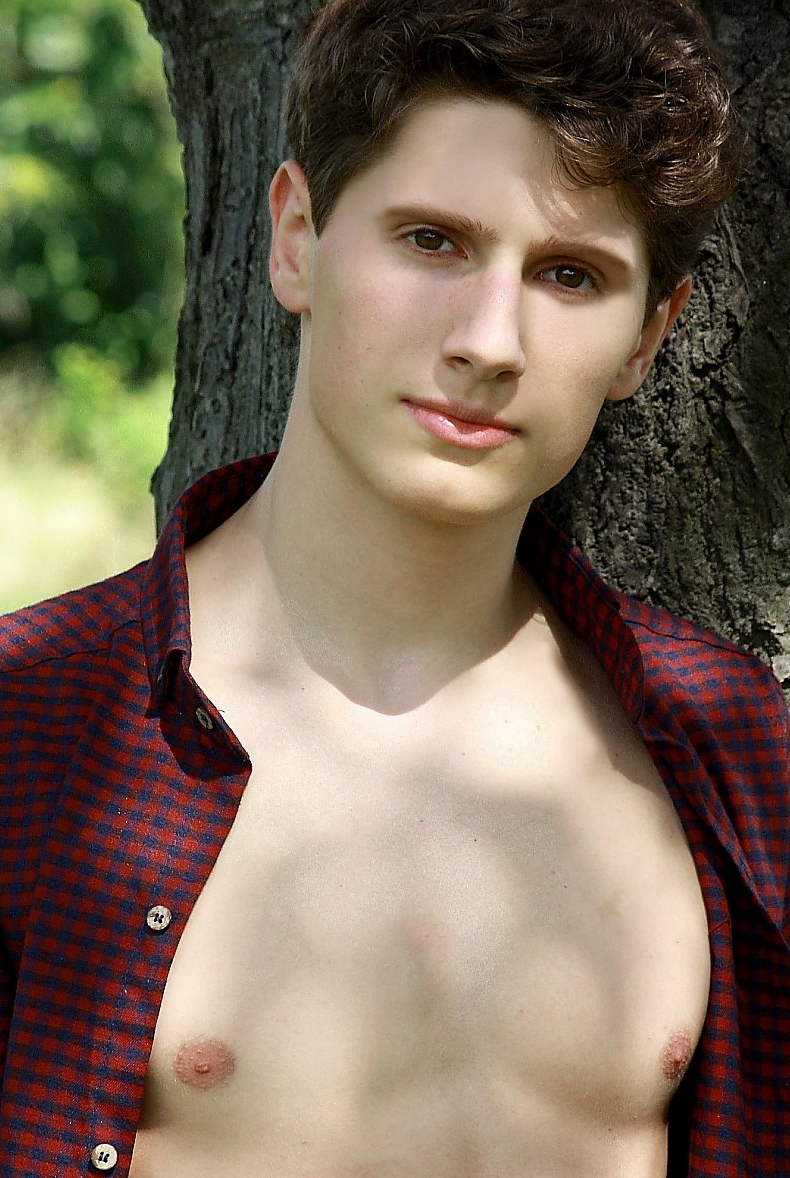 Model -  - Picture #2