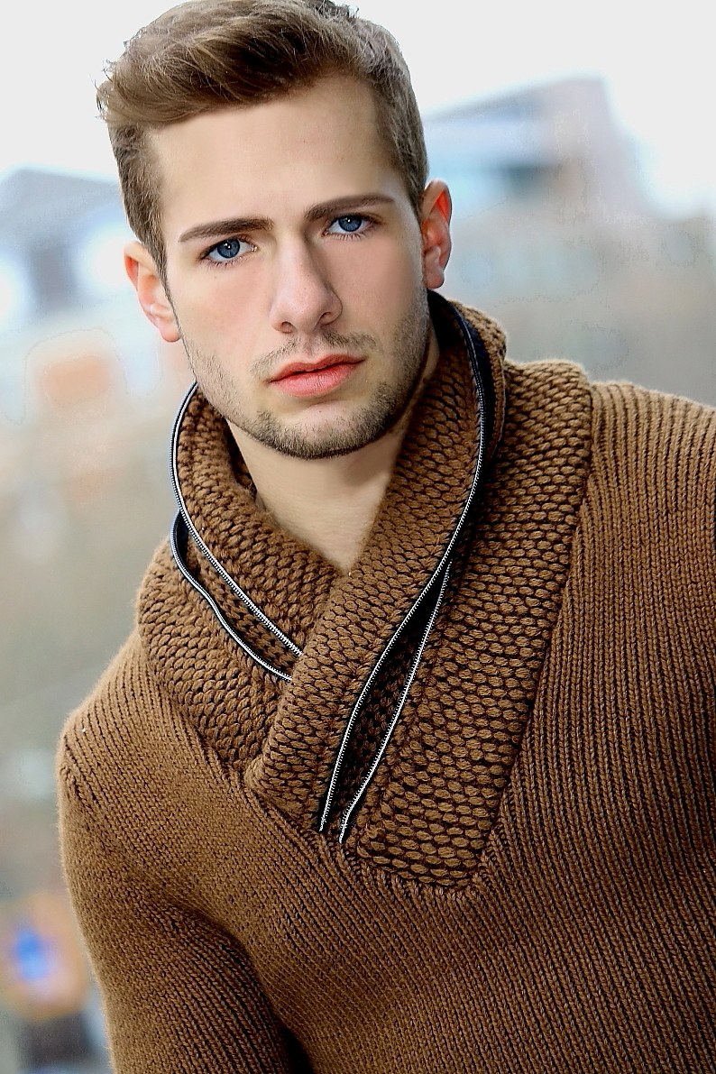 Newcomer - ERIC