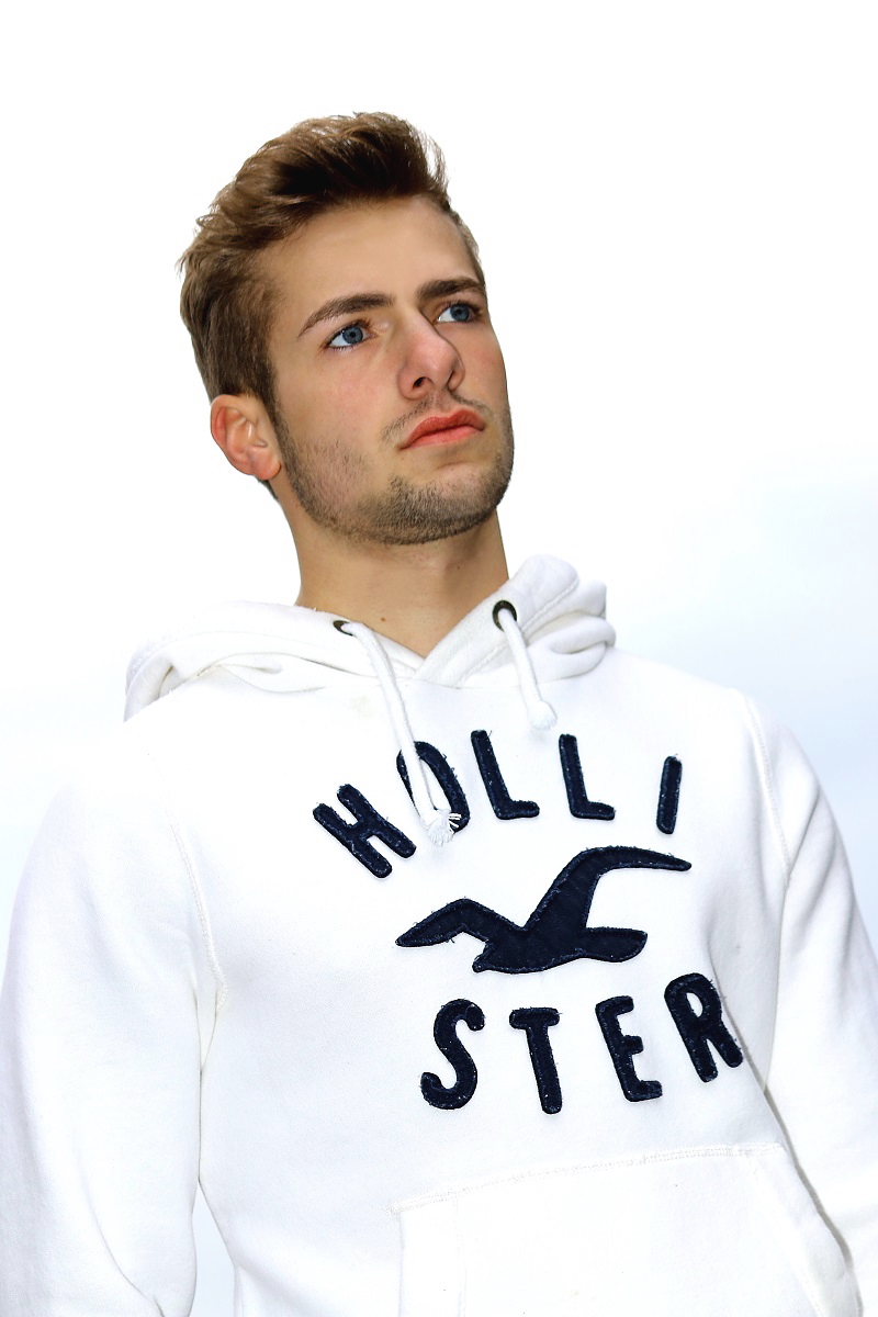 Model - ERIC - Picture #1