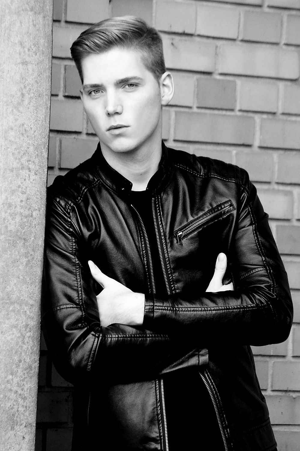 Model - MARTIN - Picture #4