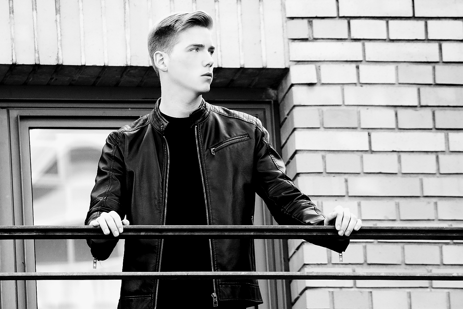 Model - MARTIN - Picture #3