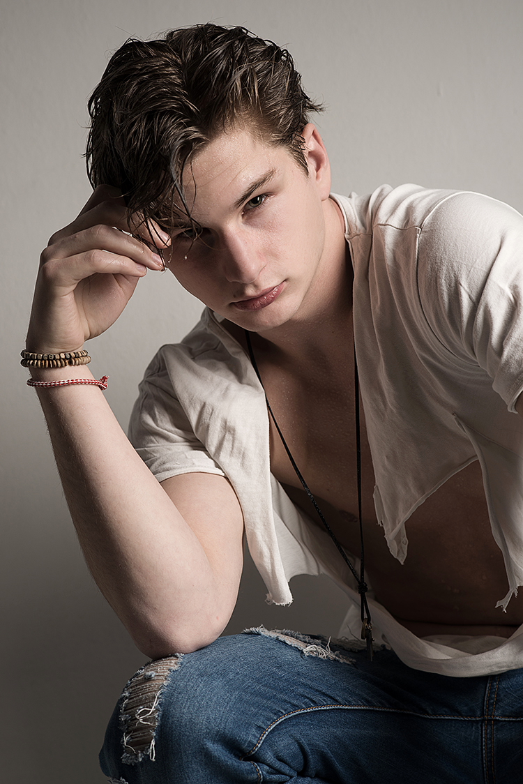 Model - FALK - Picture #5