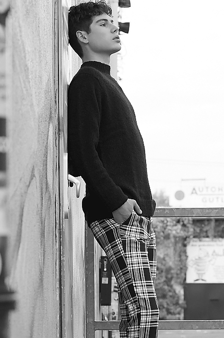 Model -  - Picture #8