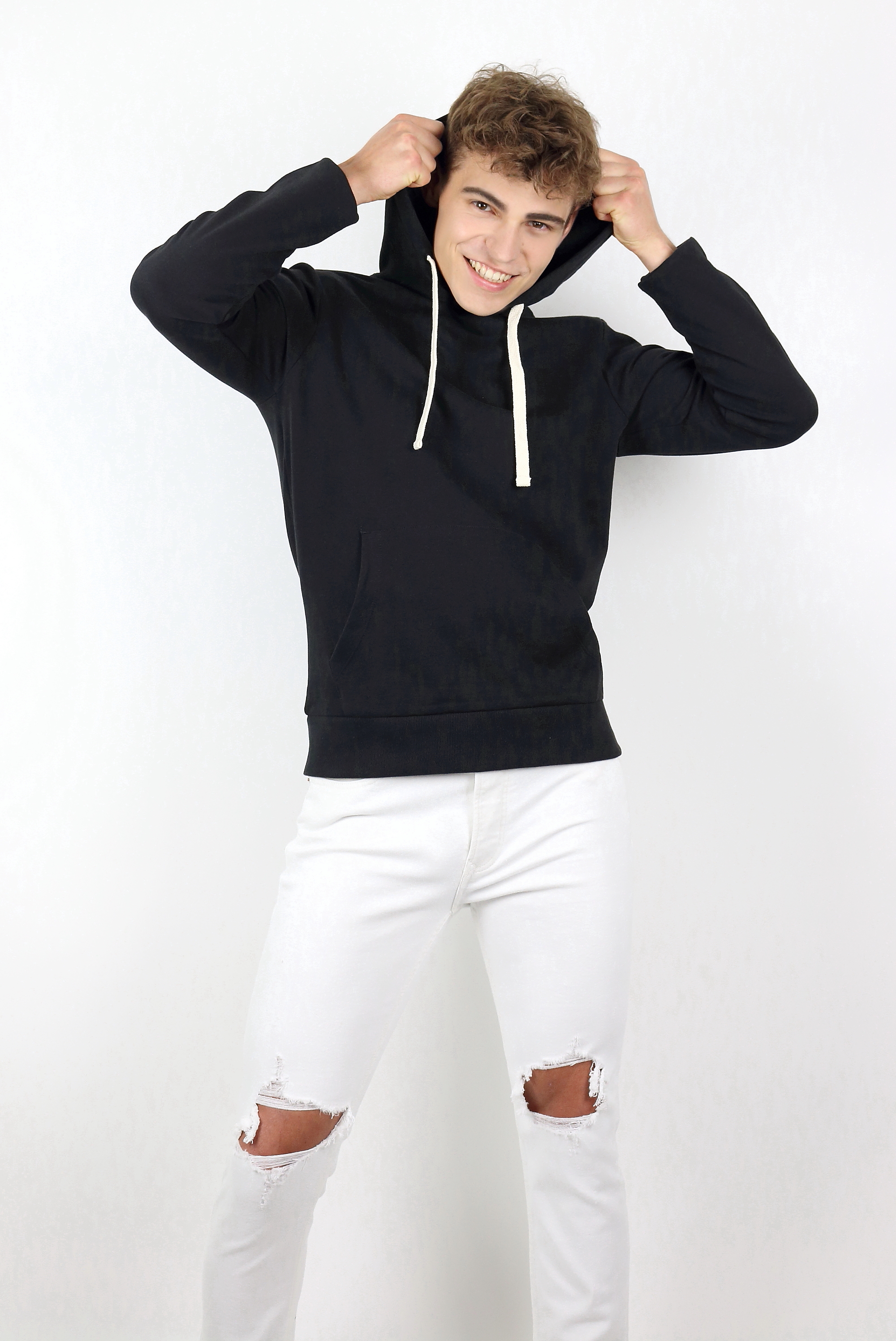 Model - MARKUS - Picture #9