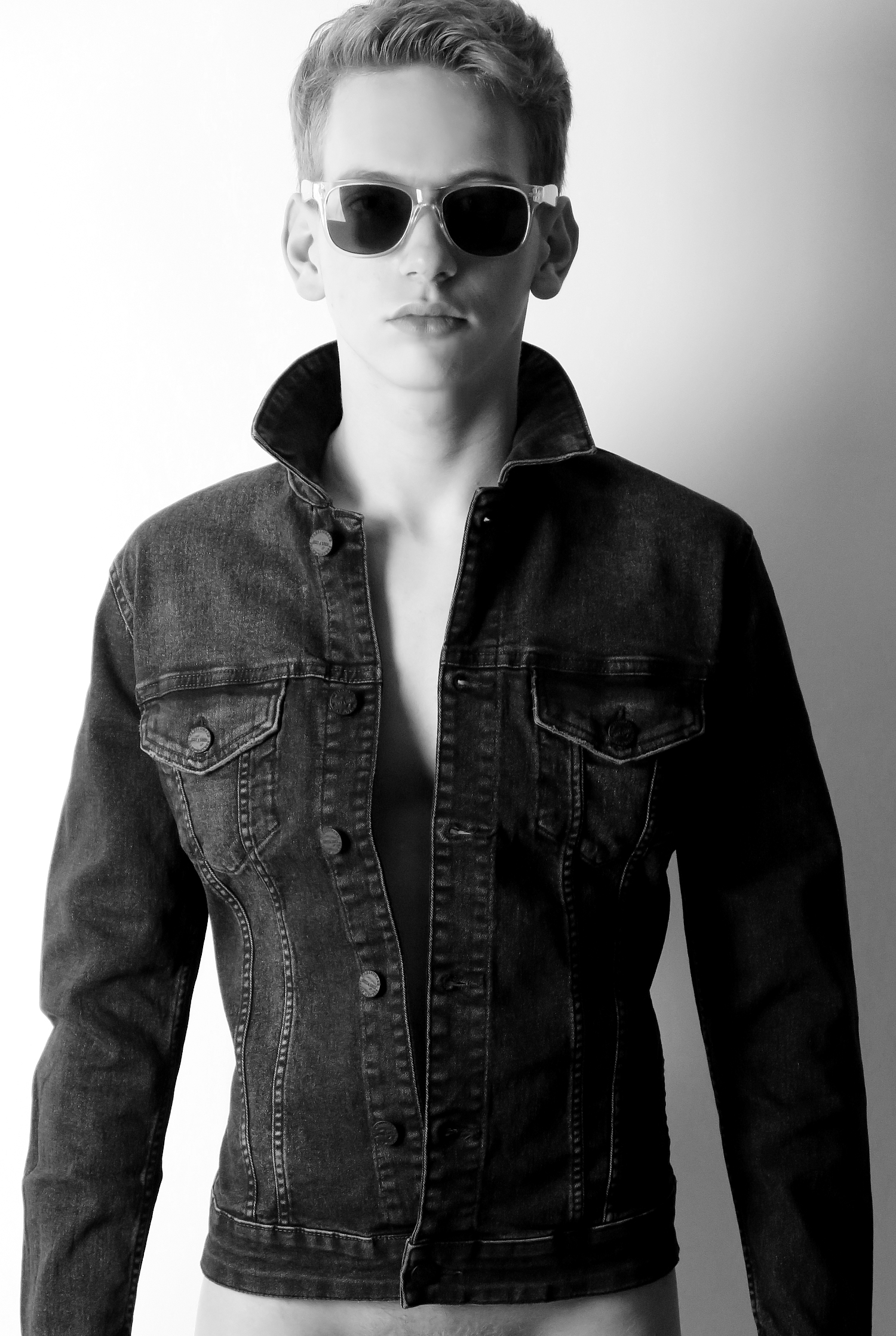 Model - DAVID J.  - Picture #4