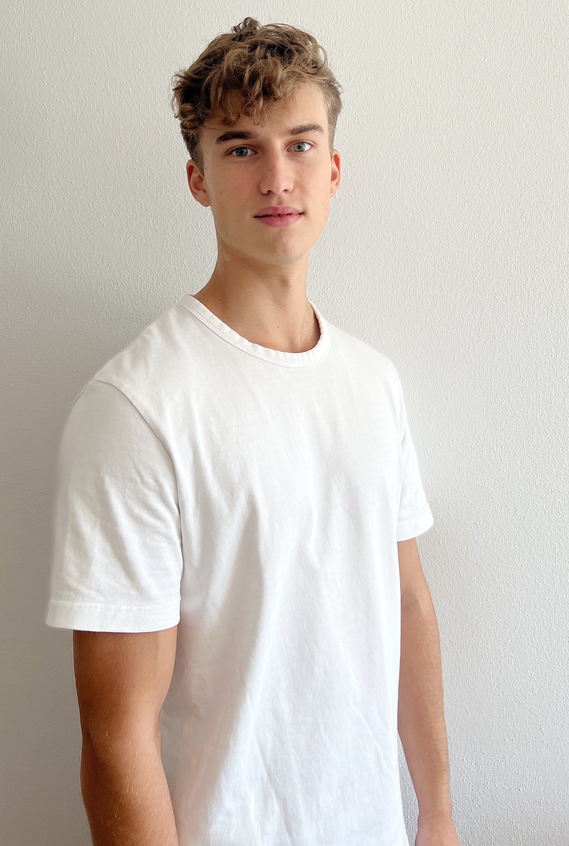 Model - MAXIMILIAN # NEW PICS - Picture #2